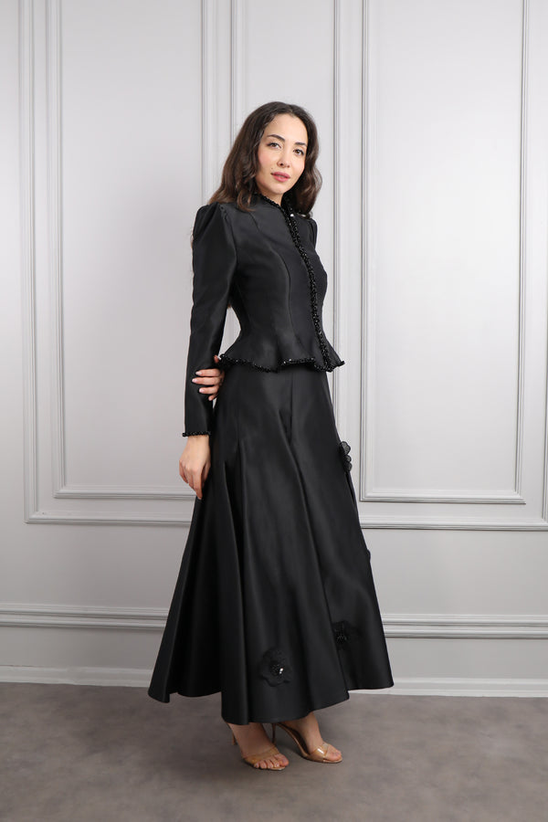 Ceketi Boncuk İşlemeli Çiçek Detaylı Elbise Takım Siyah