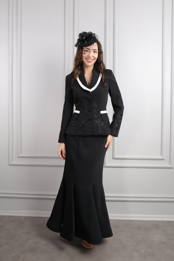 Ceketi İşlemeli Saç Aksesuar Detaylı Etek Takım Siyah