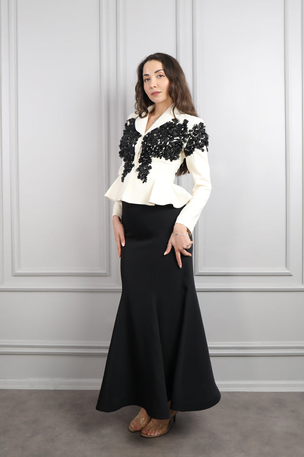 Ceketi İşlemeli Sırtı Bağlamalı Etek Takım Siyah-Ekru