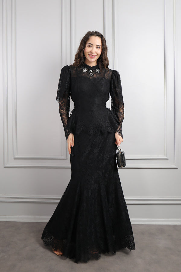 Hakim Yaka İnci İşlemeli Dantelli Etek Takım Siyah