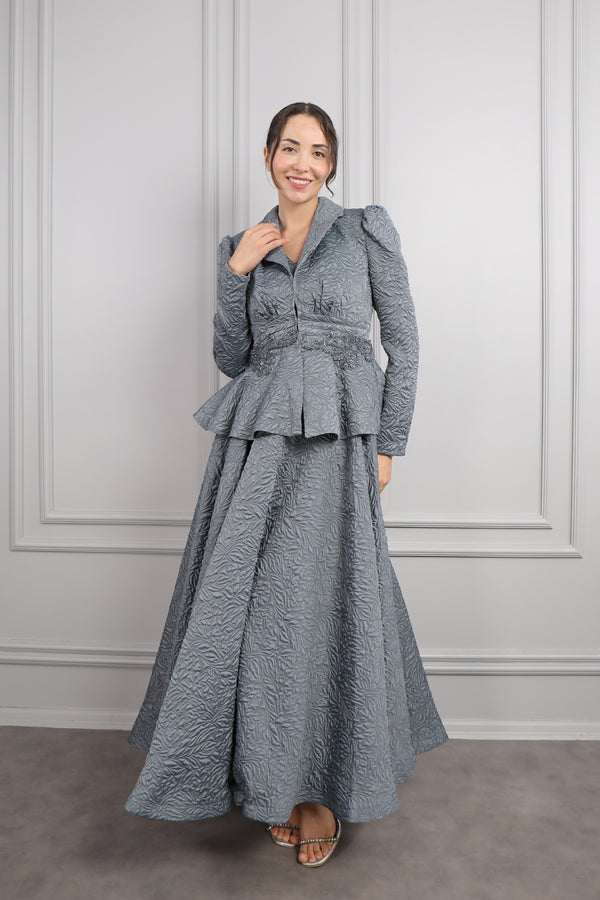 Peplum Ceketli Beli Boncuk İşlemeli Jakarlı Elbise Takım Gri