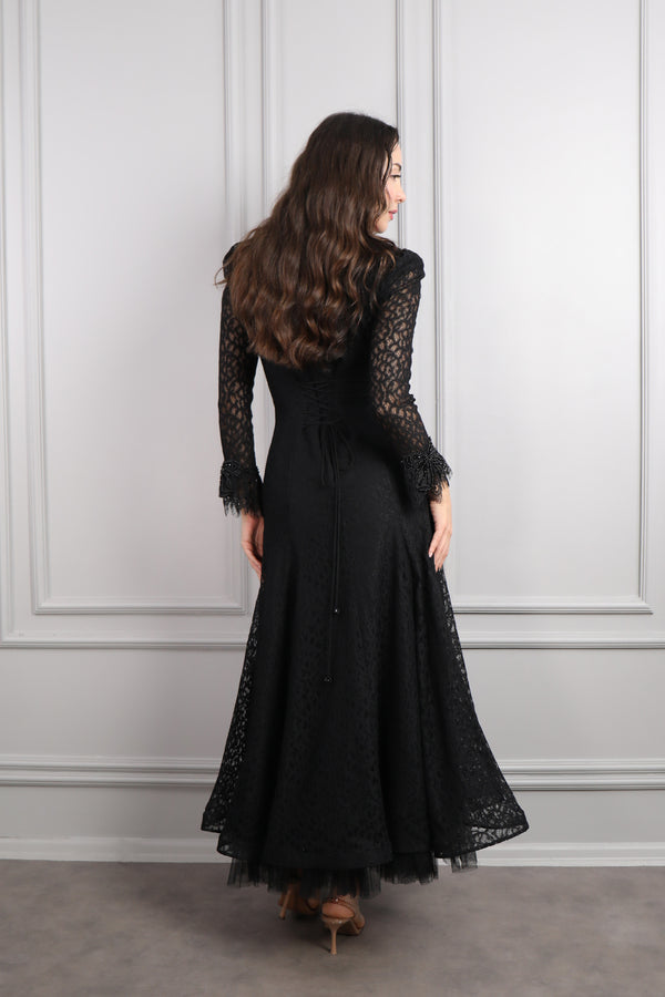 Bebe Yaka Boncuk İşlemeli Çanta Aksesuar Detaylı Dantel Elbise Siyah