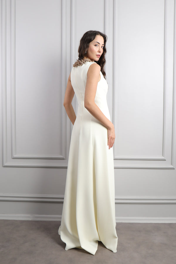 Yakası Taş Detaylı Büyük Beden Abiye Kemik