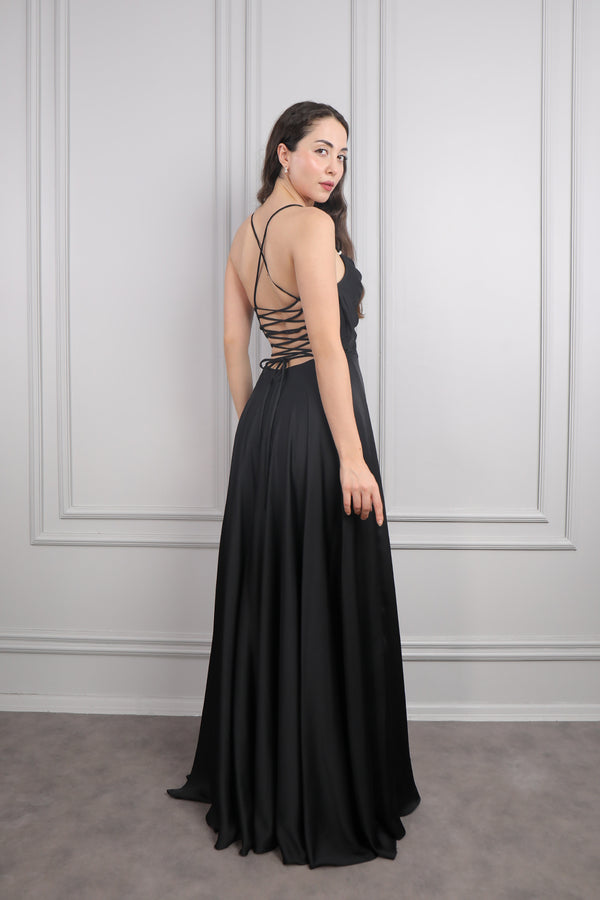 İnce Askılı Sırtı Bağlamalı Saten Abiye Siyah