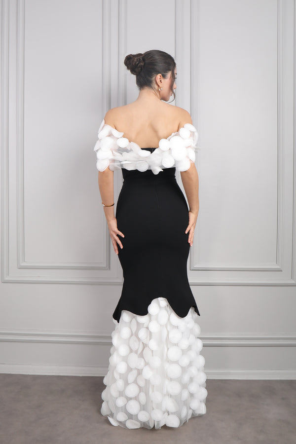 Kayık Yaka Kabarcık Tül Etek Detaylı Abiye Siyah-Ekru