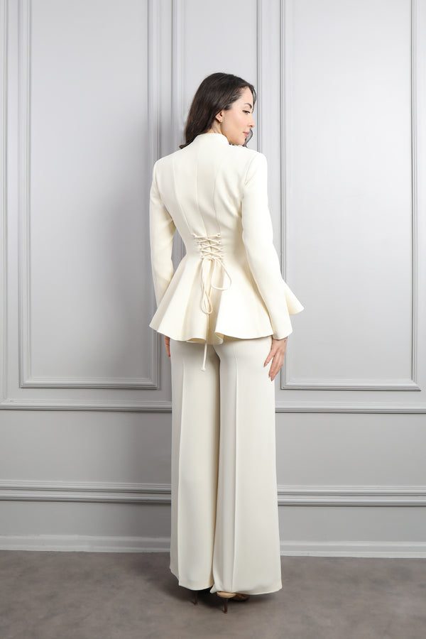 Ceketi Düğme Detaylı Çiçek İşlemeli Pantolon Takım Ekru