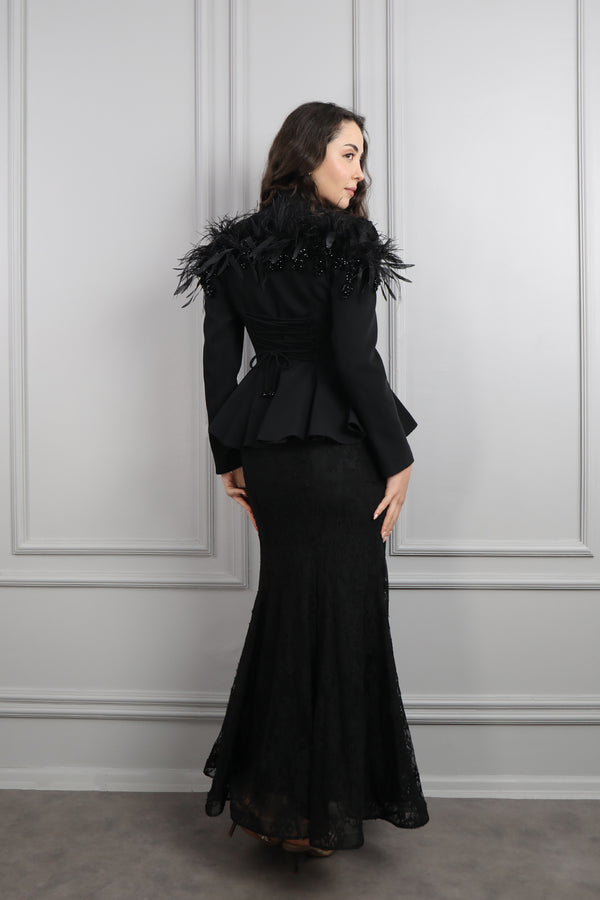 Omuzu Dantelli Tüy Detaylı Etek Takım Siyah