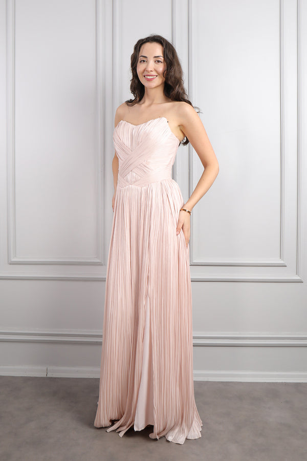 Straplez Drape Detaylı Yırtmaçlı Şifon Abiye