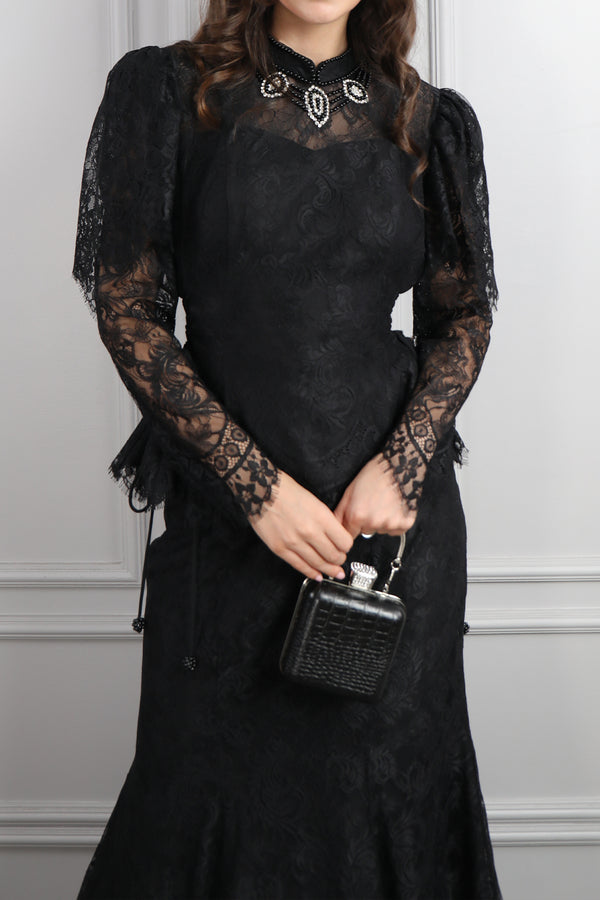 Hakim Yaka İnci İşlemeli Dantelli Etek Takım Siyah