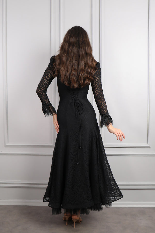 Bebe Yaka Boncuk İşlemeli Çanta Aksesuar Detaylı Dantel Elbise Siyah