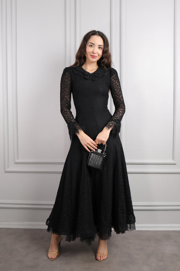 Bebe Yaka Boncuk İşlemeli Çanta Aksesuar Detaylı Dantel Elbise Siyah