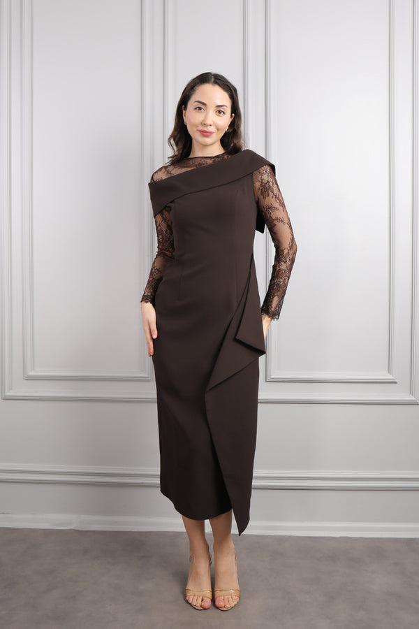 Kayık Yaka Transparan Detaylı Drapeli Midi Boy Elbise Kahve