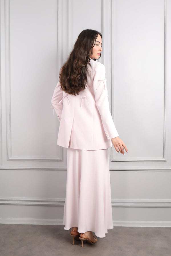 Ceketi Fiyonk Detaylı Üçlü Etek Takım Pudra