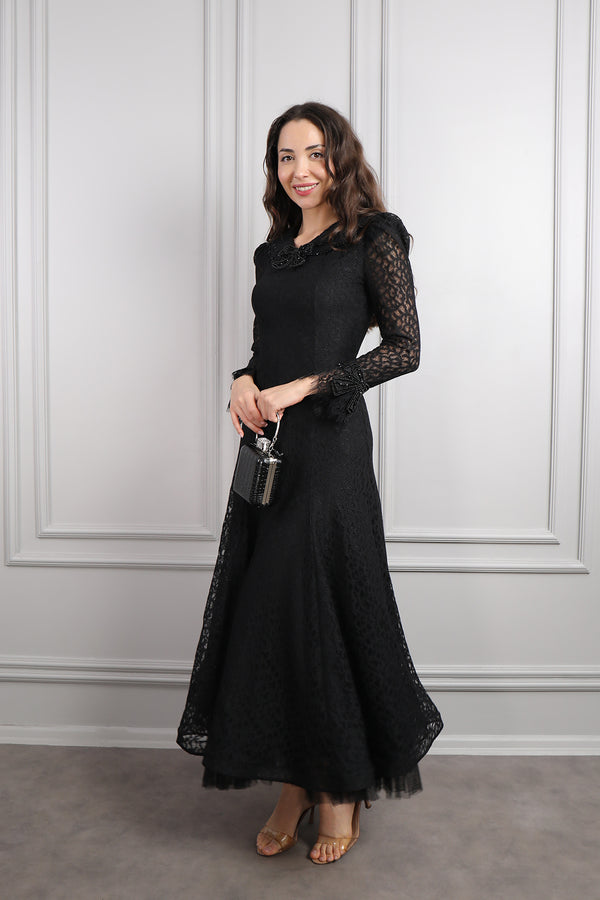 Bebe Yaka Boncuk İşlemeli Çanta Aksesuar Detaylı Dantel Elbise Siyah