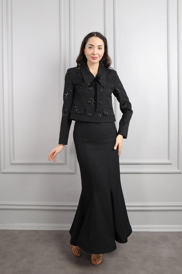 Yakası Bağlamalı Boncuk İşlemeli Etek Takım Siyah