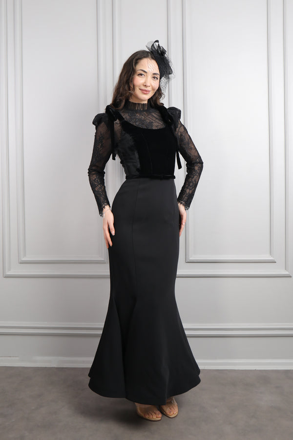 Askısı Bağlamalı Danyelli Saç Aksesuar Detaylı Kadife Elbise Takım Siyah