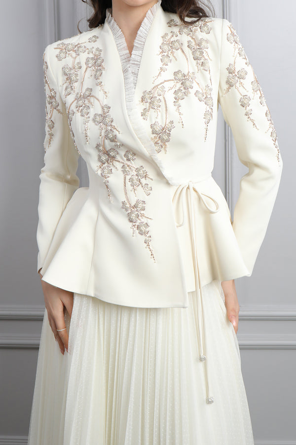 Ceketi Boncuk İşlemeli Belden Bağlamalı Pileli Etek Takım Ekru
