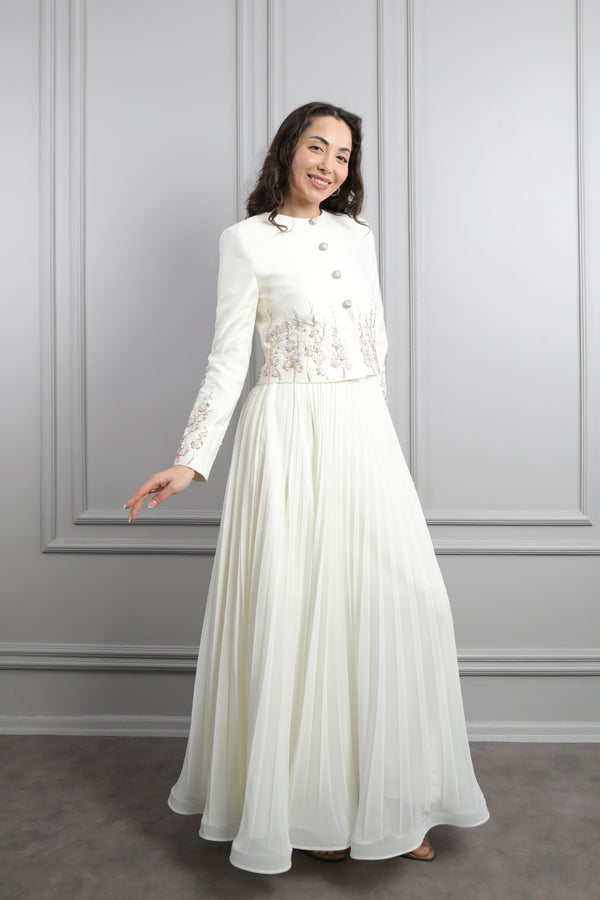 Ceketi Düğmeli Boncuk İşlemeli Pileli Elbise Takım Ekru