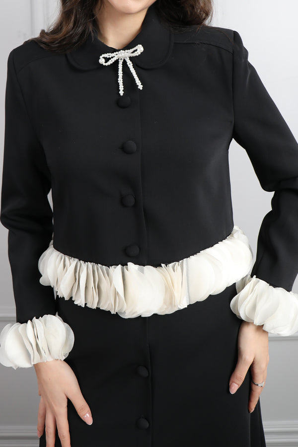 Yakası Fiyonk Detaylı Önü Düğmeli Etek Takım Siyah