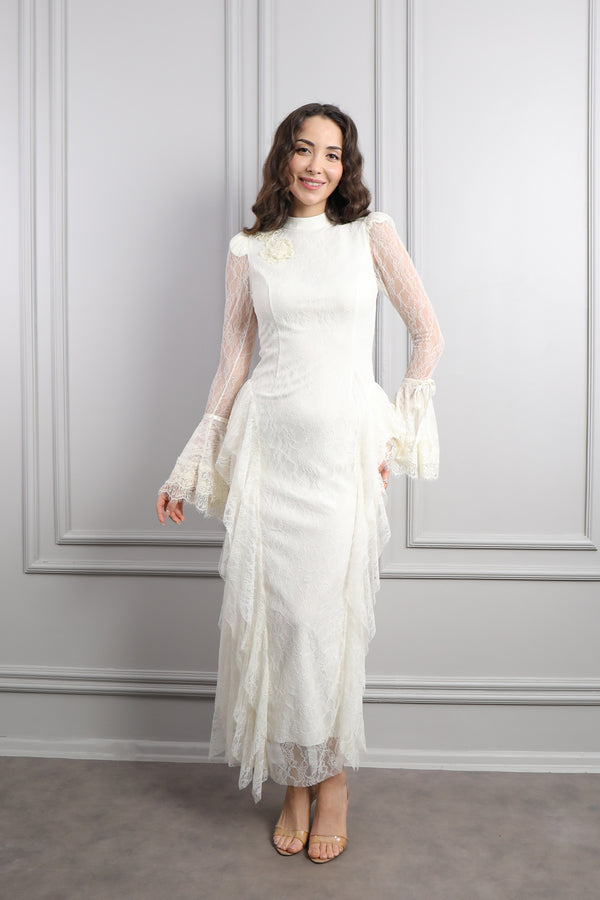 Hakim Yaka Transparan Kol Fırfır Detaylı Dantelli Elbise Kemik