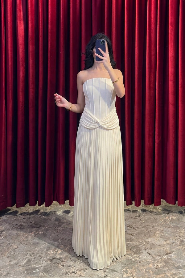 Straplez Beli Drape Detaylı Abiye Kemik