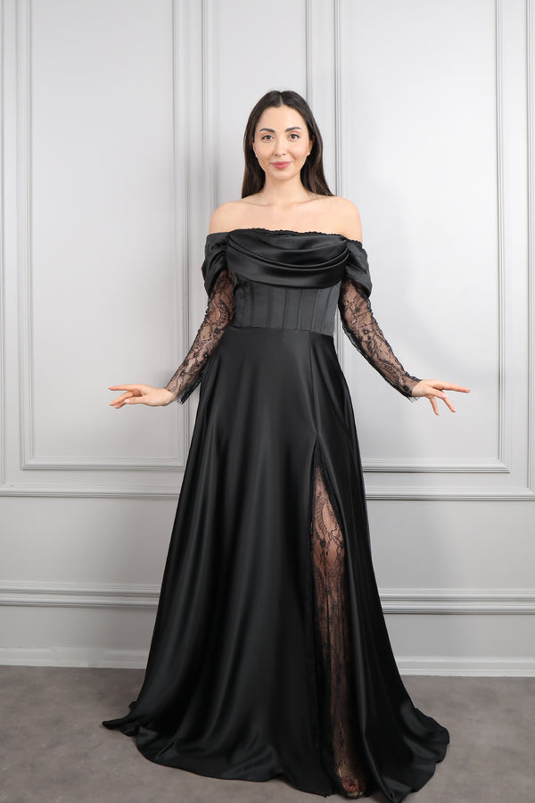 Kayık Yaka Dantel Detaylı Drapeli Saten Abiye Siyah