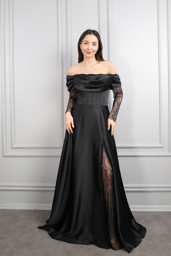 Kayık Yaka Dantel Detaylı Drapeli Saten Abiye Siyah