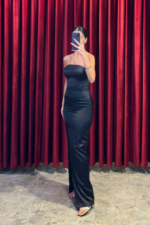 Straplez Yırtmaçlı Saten Midi Boy Abiye Siyah