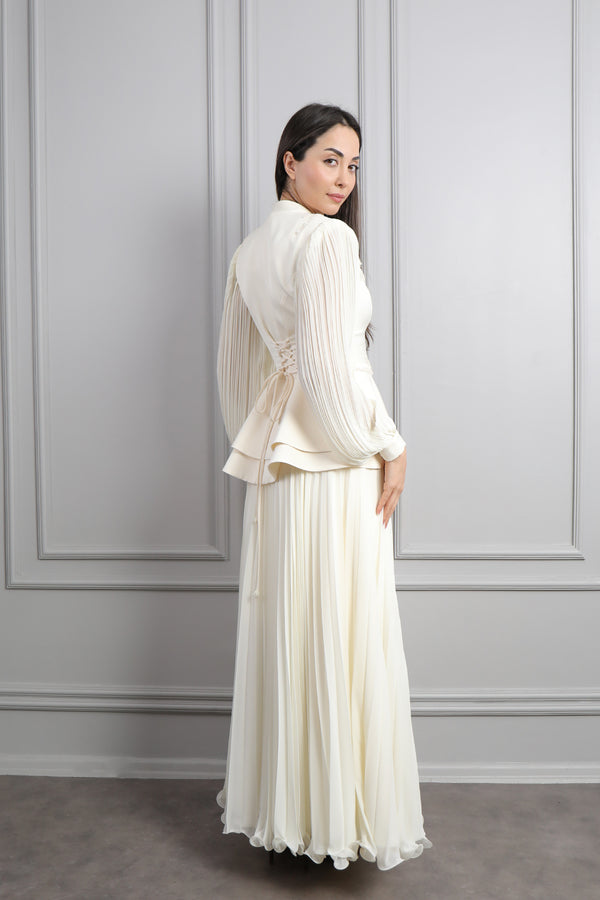 Ceketi Boncuk İşlemeli Balon Kol Pileli Etek Takım Ekru