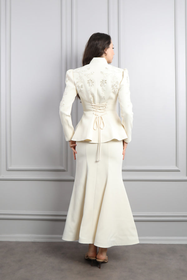 Yakası Bağlamalı Boncuk İşlemeli Etek Takım Ekru