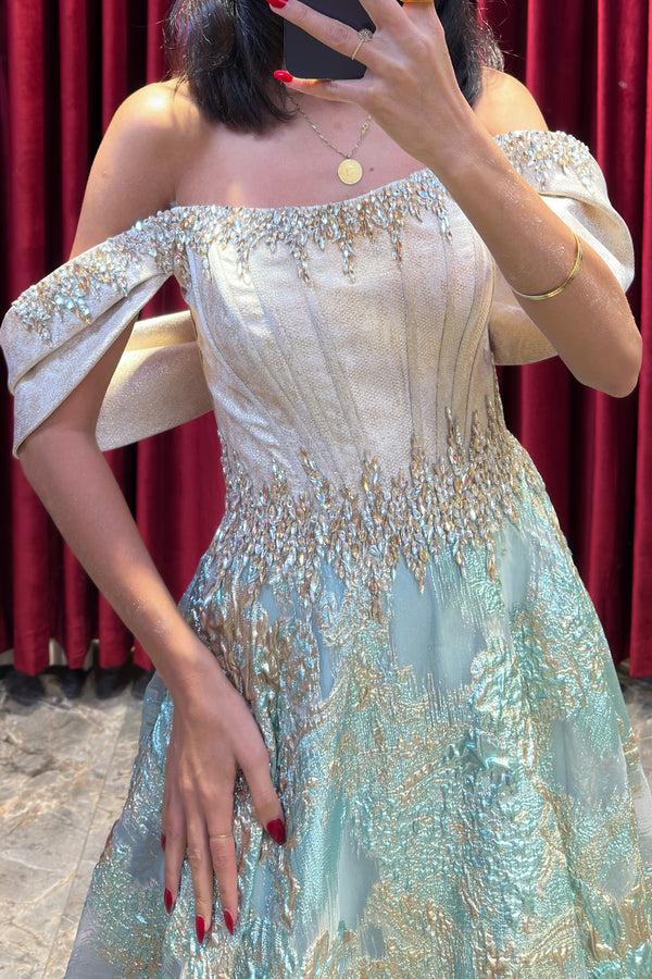 Yakası Ve Beli Taş İşlemeli Kabarık Abiye Yeşil