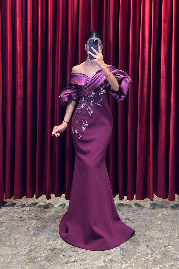 Balon Kollu Drape Detaylı Kristal Taş İşlemeli Abiye Mürdüm