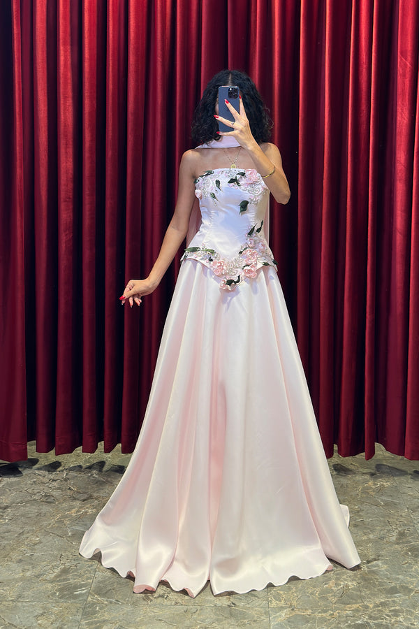 Straplez Kristal Taş İşlemeli Çiçek Detaylı Kabarık Abiye Pembe