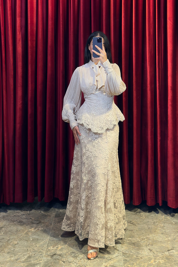 Dantel İşlemeli Peplum Takım Kapiçino