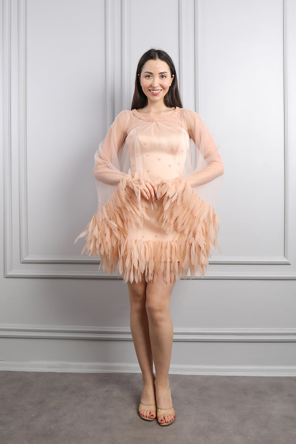 Boncuk İşlemeli Pelerini Tül Detaylı Kısa Boy Saten Abiye Gold