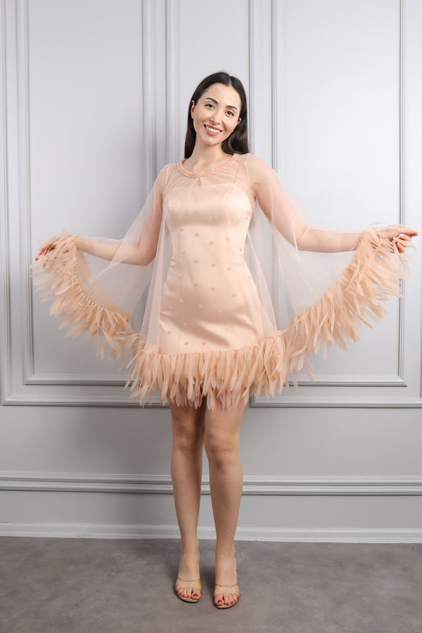 Boncuk İşlemeli Pelerini Tül Detaylı Kısa Boy Saten Abiye Gold